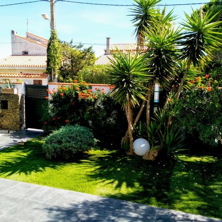 Pelouse artificielle Robusto Saint Étienne 35mm pour surfaces dures, balcons, terrasses 100m2