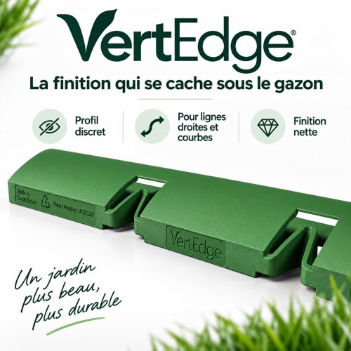 Pose VertEdge : le gazon recouvre le profil puis son bord est rentré en périphérie