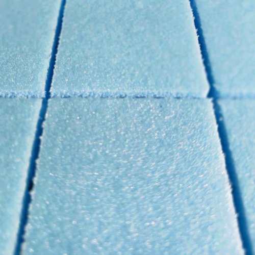 Sous couche mousse pour poser le gazon synthétique 2