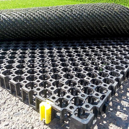 Drain Panels structure rigide Sous Gazon Synthétique drainage optimisé